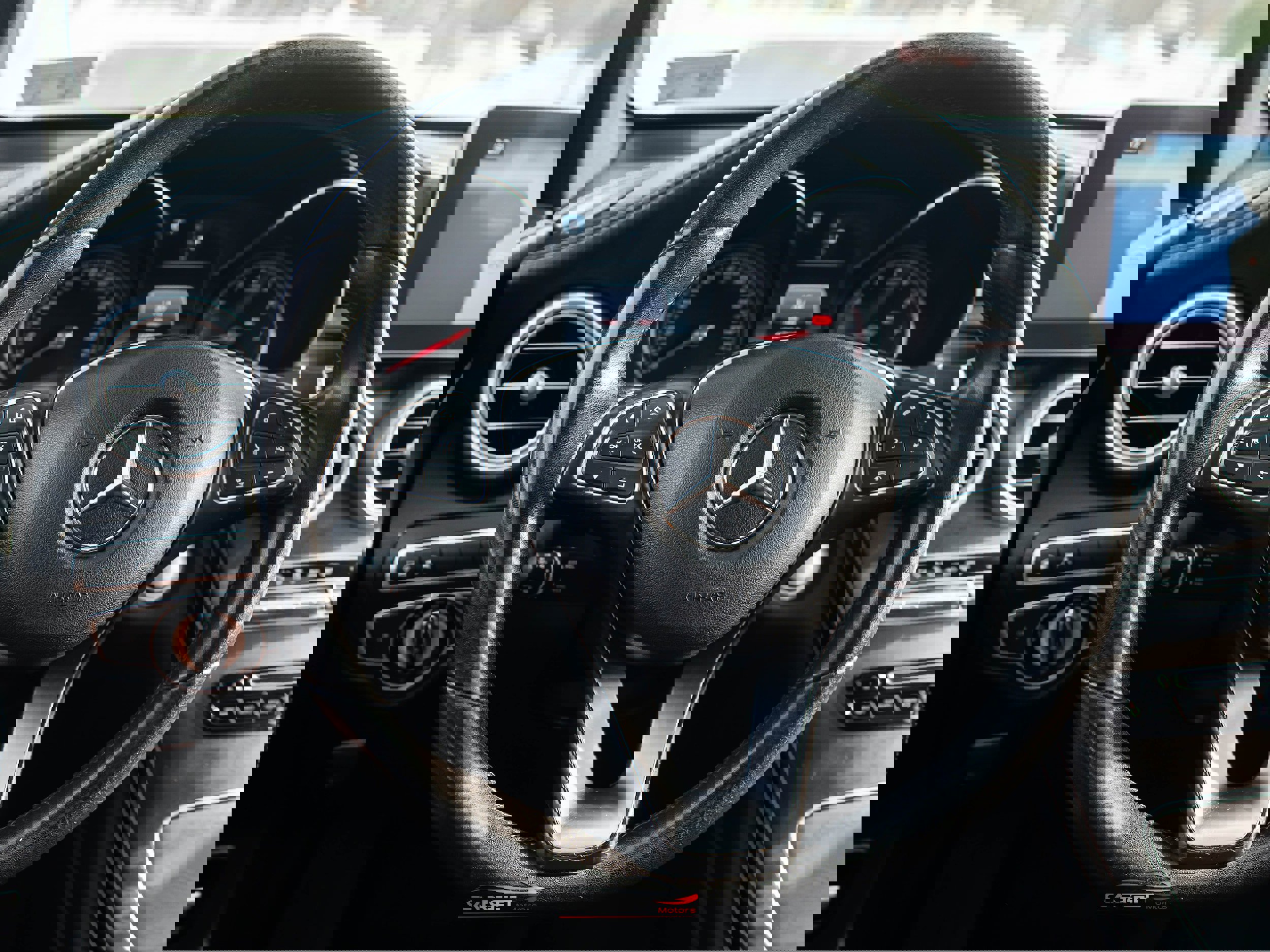 Used 2017 Mercedes-Benz GLC 300 4MATIC image 21