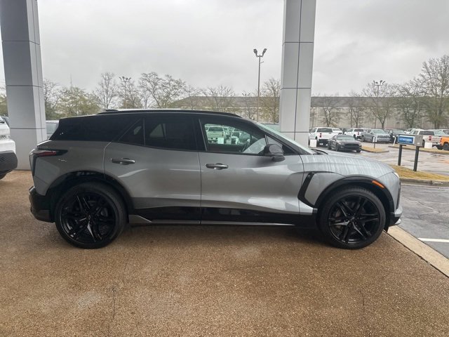 New 2026 Chevrolet Blazer EV SS w/ LPO, Blackout Package image 2