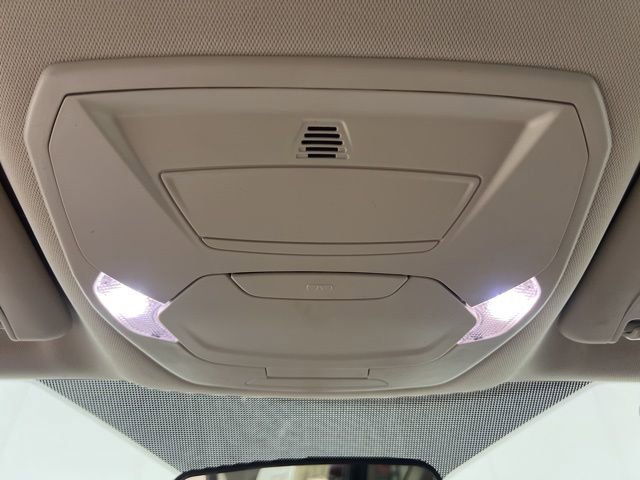 Used 2019 Ford Escape SE image 27