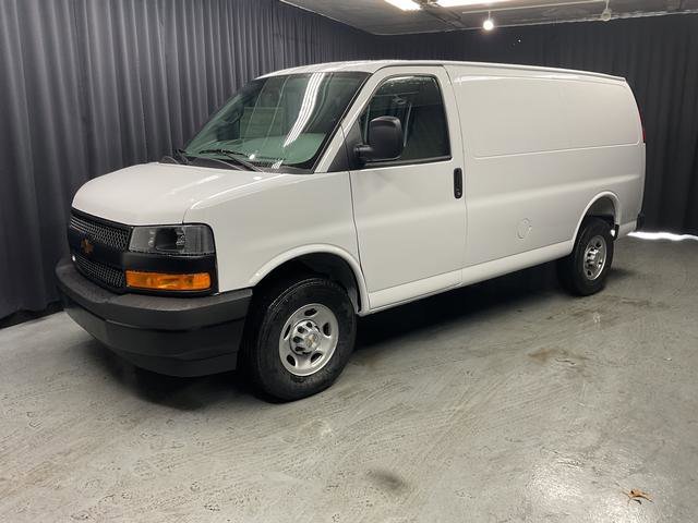New 2026 Chevrolet Express 2500 w/ Driver Convenience Package image 2