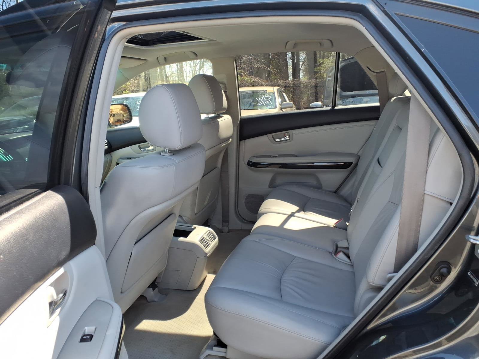 Used 2005 Lexus RX 330 AWD image 10
