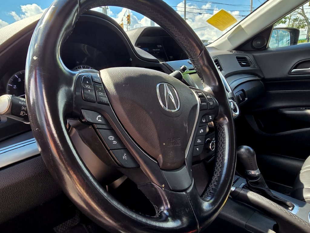 Used 2020 Acura ILX w/ Premium Package FWD image 31