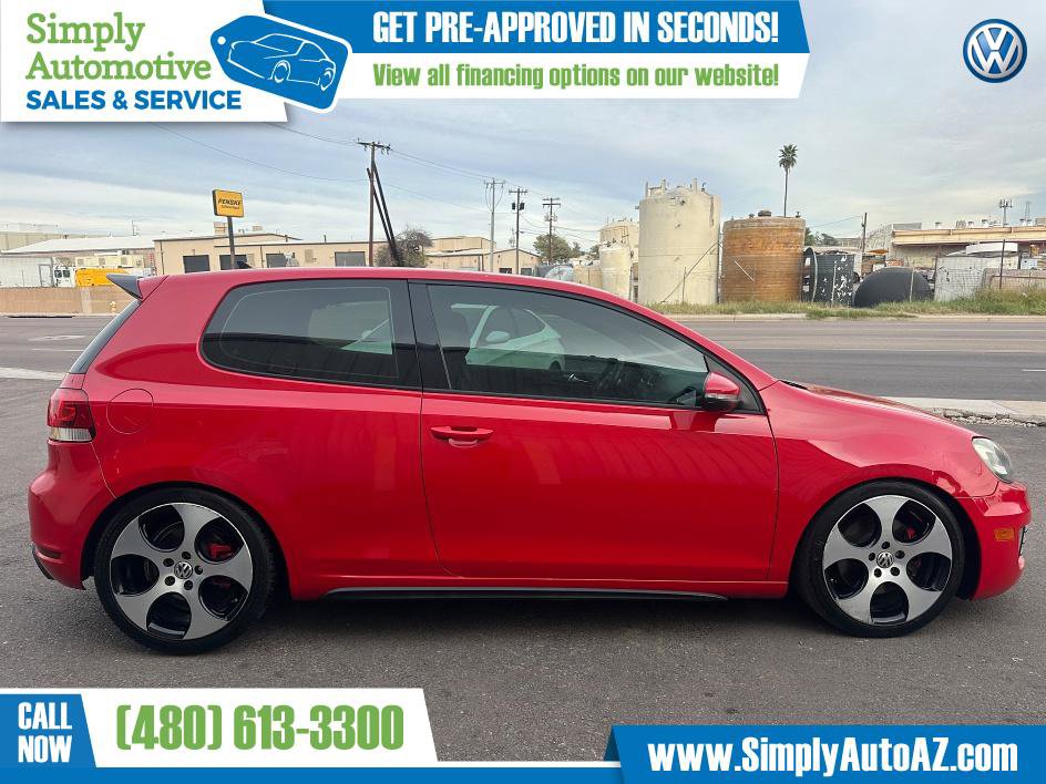 Used 2010 Volkswagen GTI 2-Door image 7