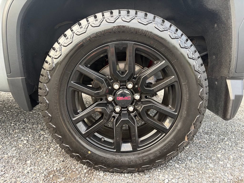 Used 2025 GMC Sierra 1500 Elevation w/ Preferred Package AWD/4WD image 16