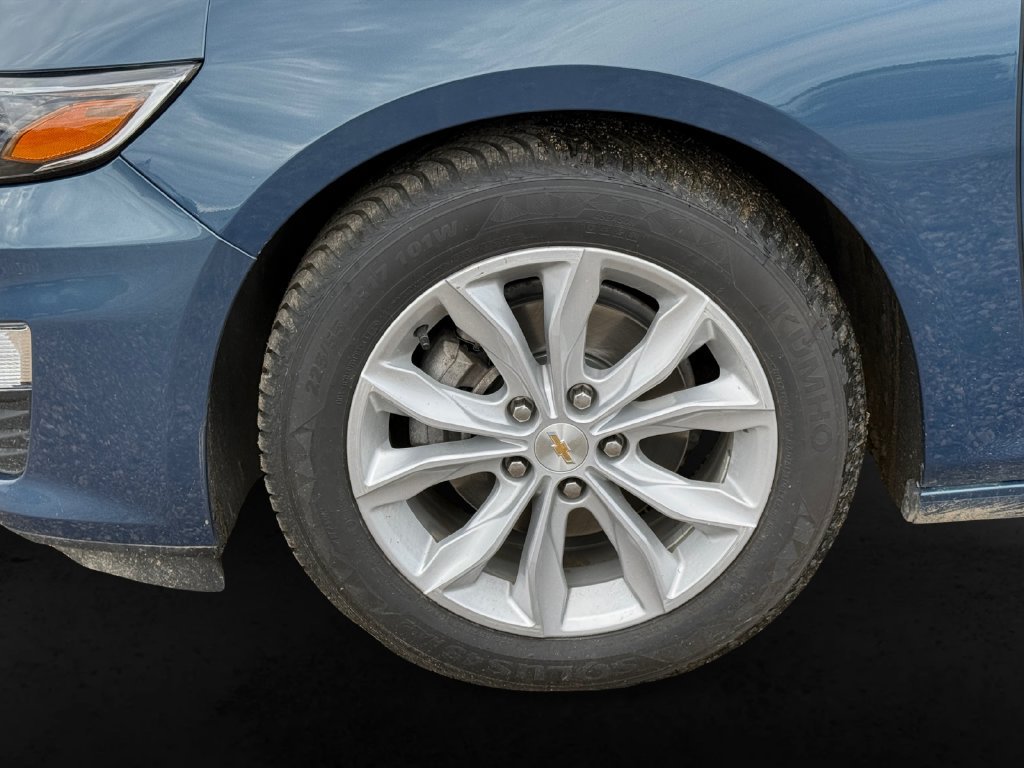 Used 2024 Chevrolet Malibu LT FWD image 13