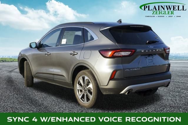 Used 2025 Ford Escape Platinum image 2