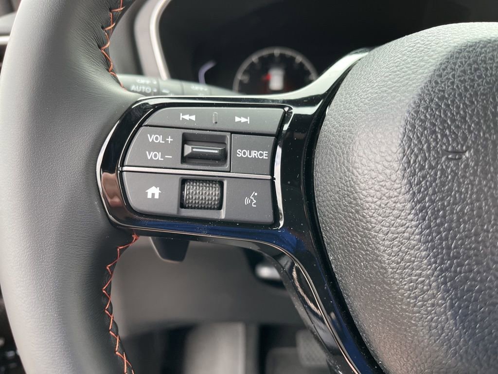 Certified 2025 Honda Pilot Sport image 20