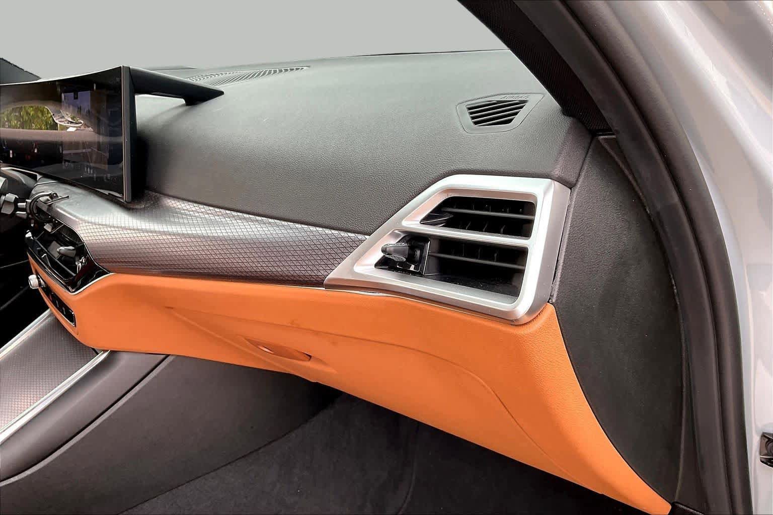 Used 2025 BMW M340i RWD image 19