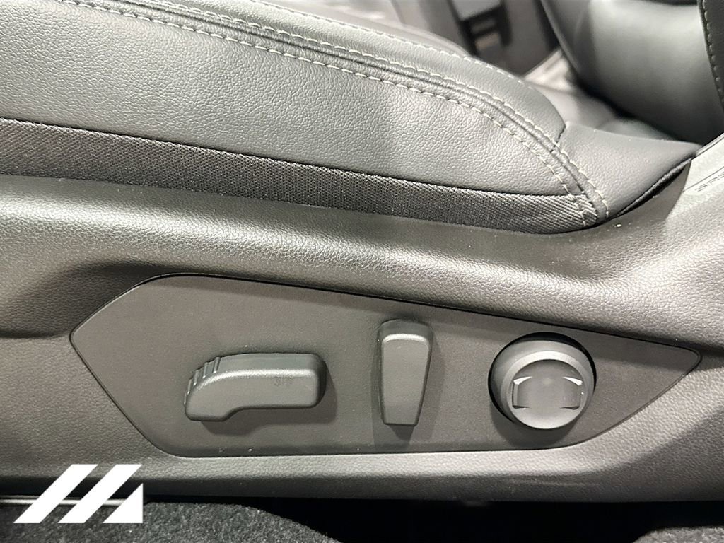 New 2026 Subaru Outback Limited image 21