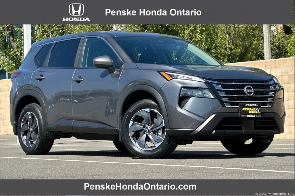 Used 2024 Nissan Rogue SV