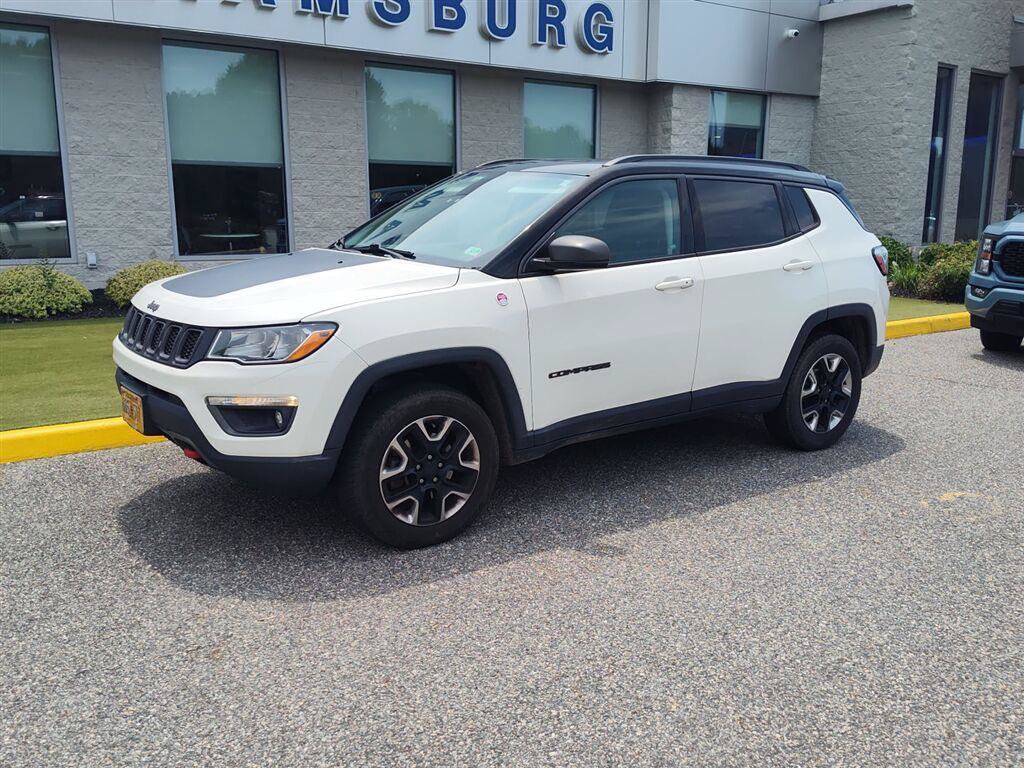 Used 2018 Jeep Compass Trailhawk w/ Leather Interior Group AWD/4WD image 1