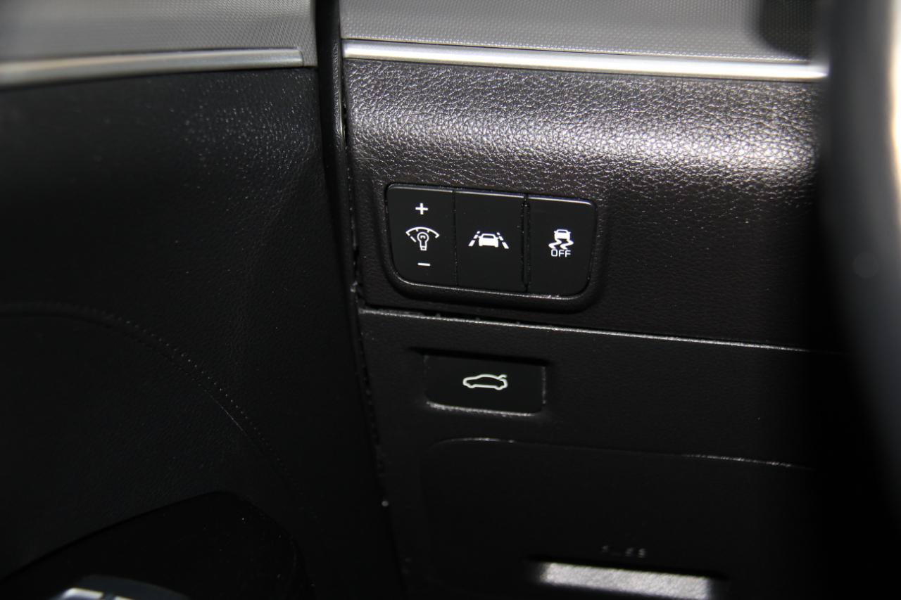 Used 2024 Kia K5 GT-Line w/ GT-Line Premium Package FWD image 13