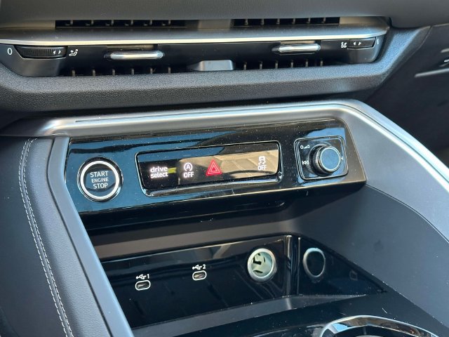 Certified 2025 Audi Q5 Premium Plus w/ Premium Plus AWD/4WD image 31