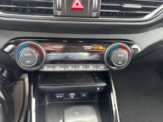 Used 2023 Kia Forte GT-Line w/ GT-Line Premium Package image 10