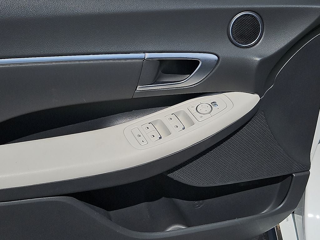 Used 2024 Hyundai Sonata SEL FWD image 16