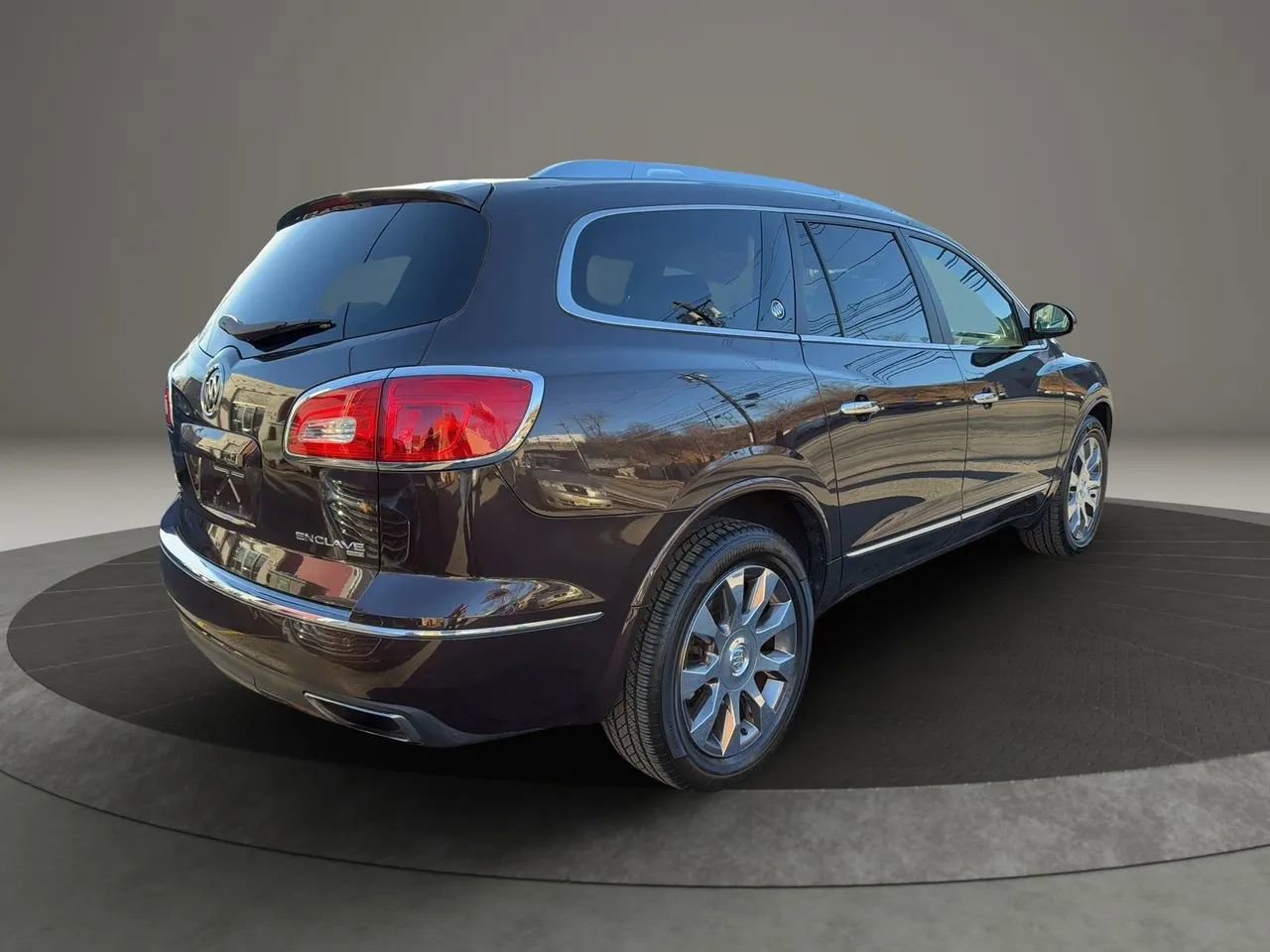 Used 2017 Buick Enclave Premium w/ Experience Buick Package image 5