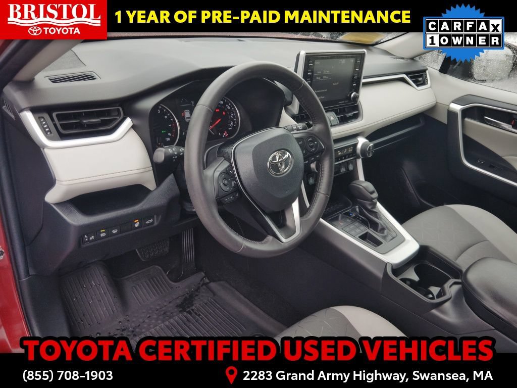 Certified 2020 Toyota RAV4 XLE w/ Convenience Package AWD/4WD image 17