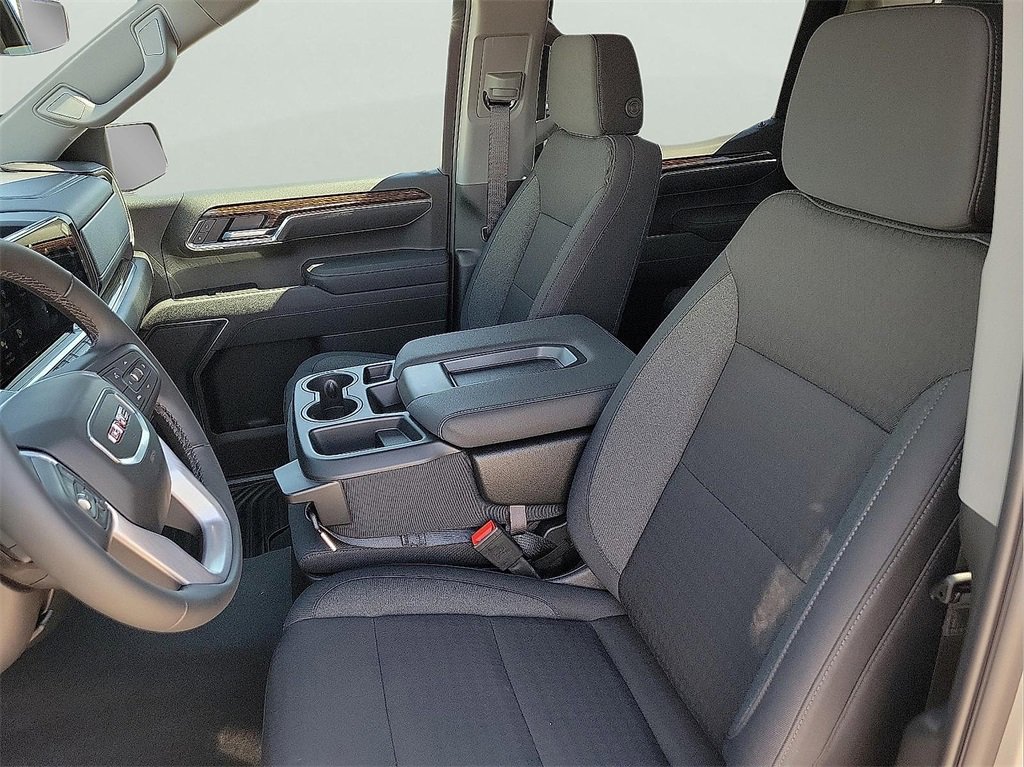 New 2026 GMC Sierra 1500 Elevation image 14