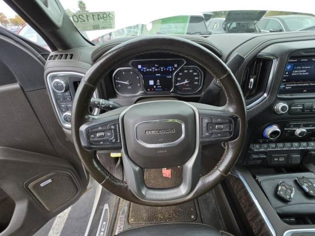 Used 2022 GMC Sierra 3500 Denali image 3