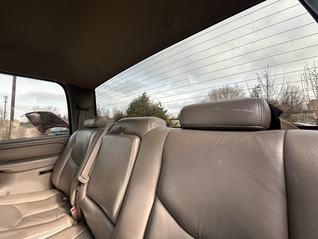 Used 2005 Chevrolet Silverado 3500 LT w/ Heavy-Duty Power Package image 25