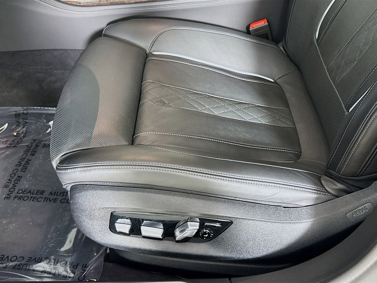 Used 2021 BMW 750i xDrive w/ Executive Package image 20