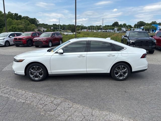 Used 2024 Honda Accord EX image 4