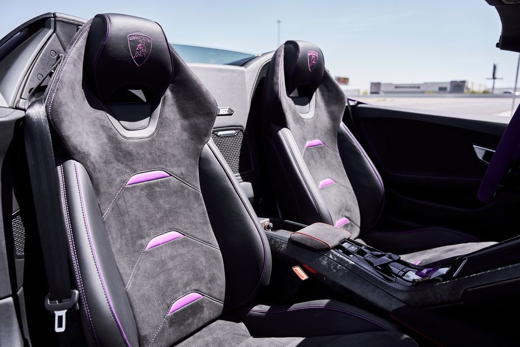 Used 2024 Lamborghini Huracan EVO image 42