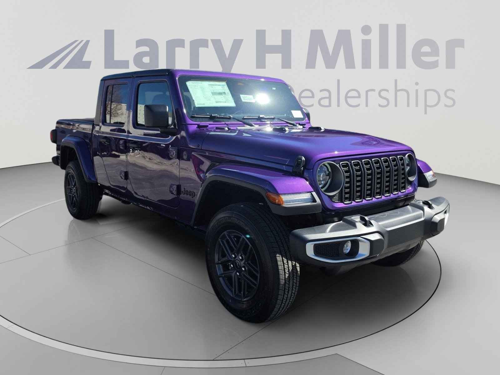 New 2026 Jeep Gladiator Sport AWD/4WD image 7
