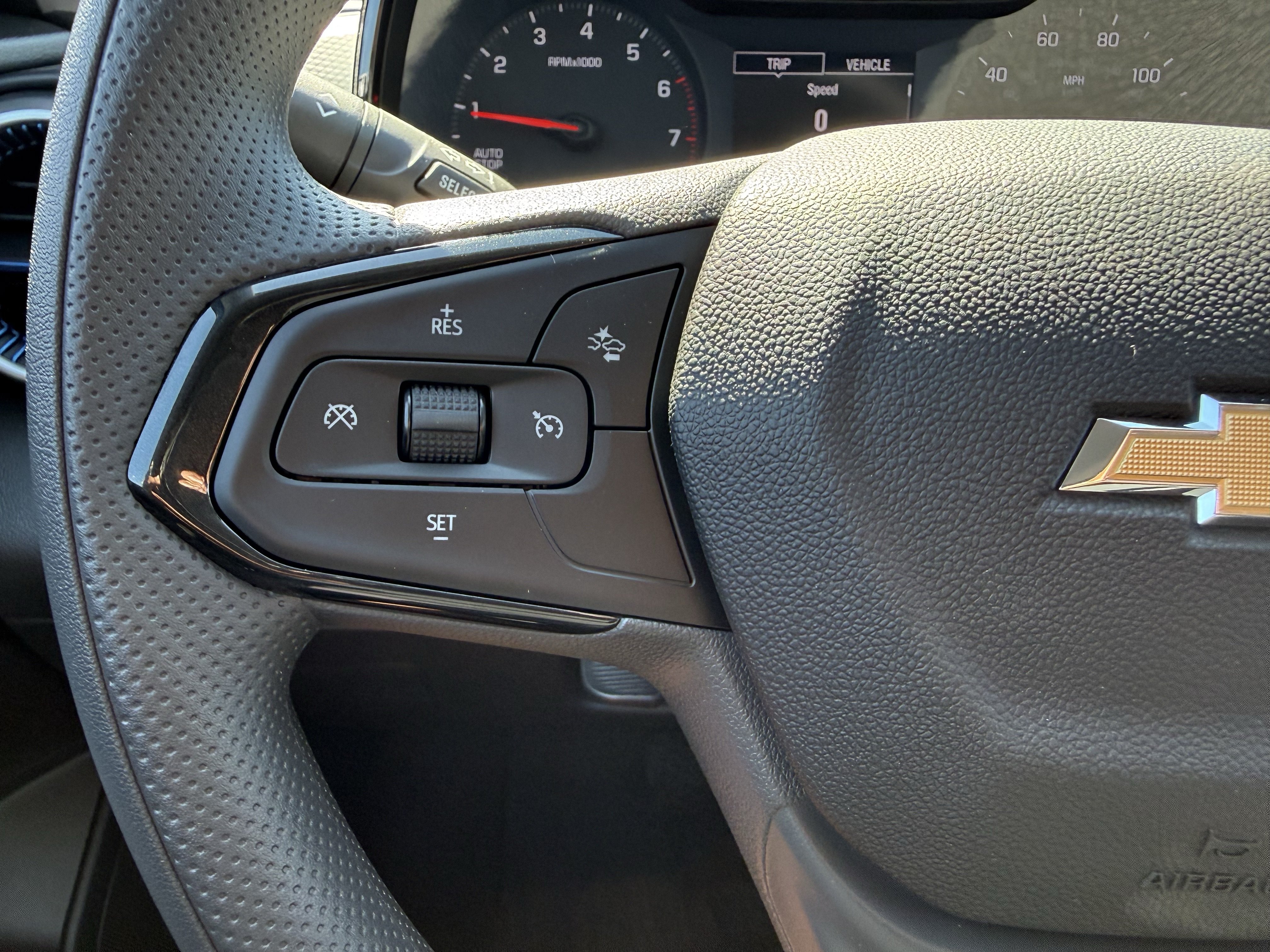 New 2026 Chevrolet Trax LS w/ LS Convenience Package FWD image 18