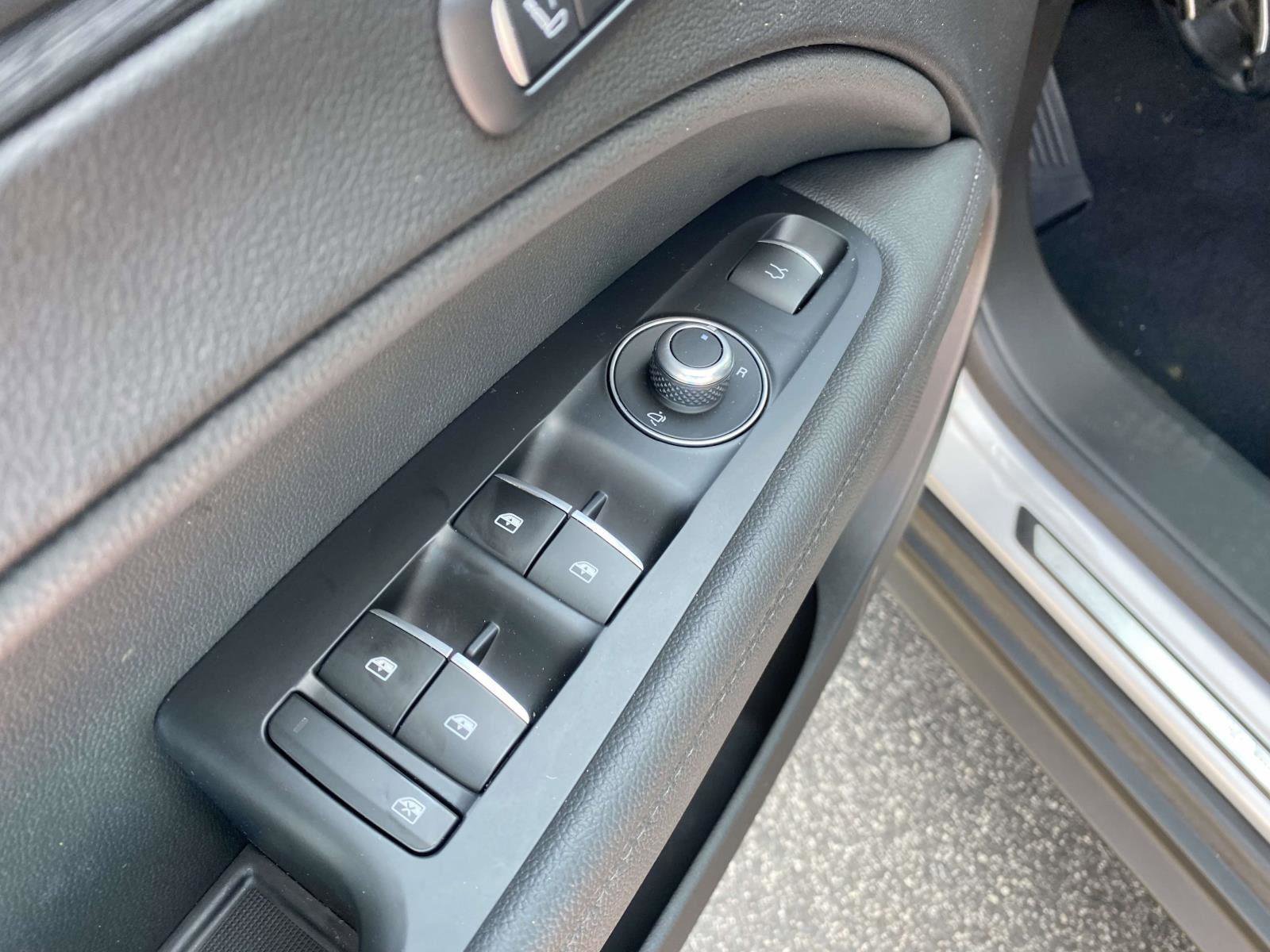 Used 2024 Alfa Romeo Stelvio Sprint image 15