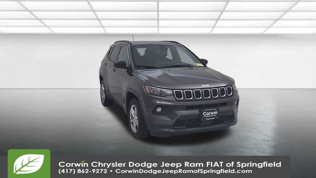 Certified 2024 Jeep Compass Latitude image 4