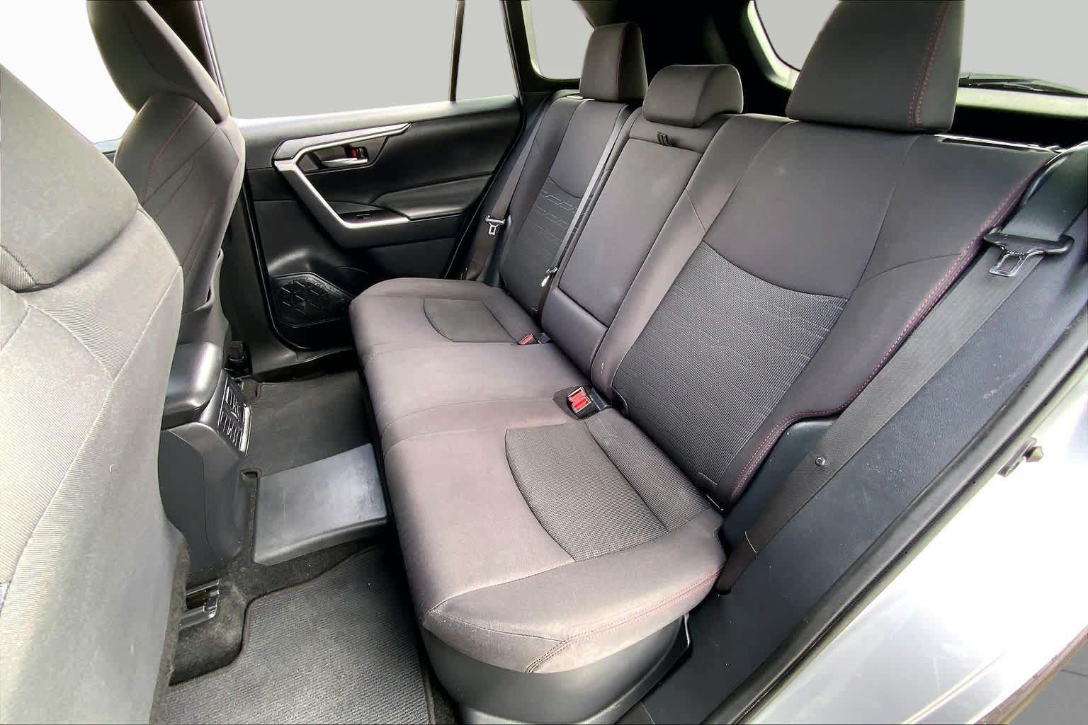 Used 2022 Toyota RAV4 SE AWD/4WD image 20