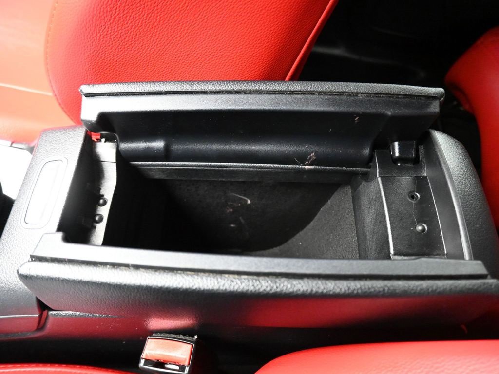 Used 2021 Mercedes-Benz GLA 250 image 27