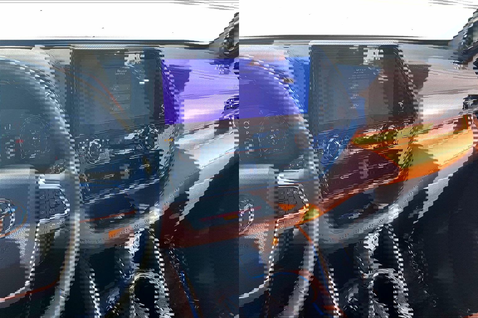 Used 2024 Toyota Highlander Platinum image 7