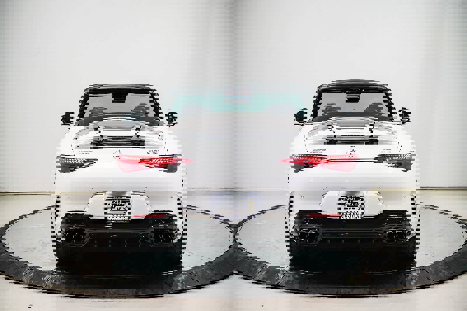 Certified 2022 Mercedes-Benz SL 63 AMG 4MATIC image 9