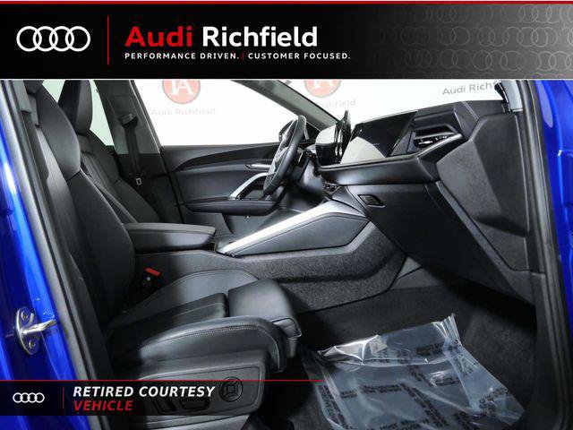 Used 2025 Audi Q5 Prestige AWD/4WD image 12