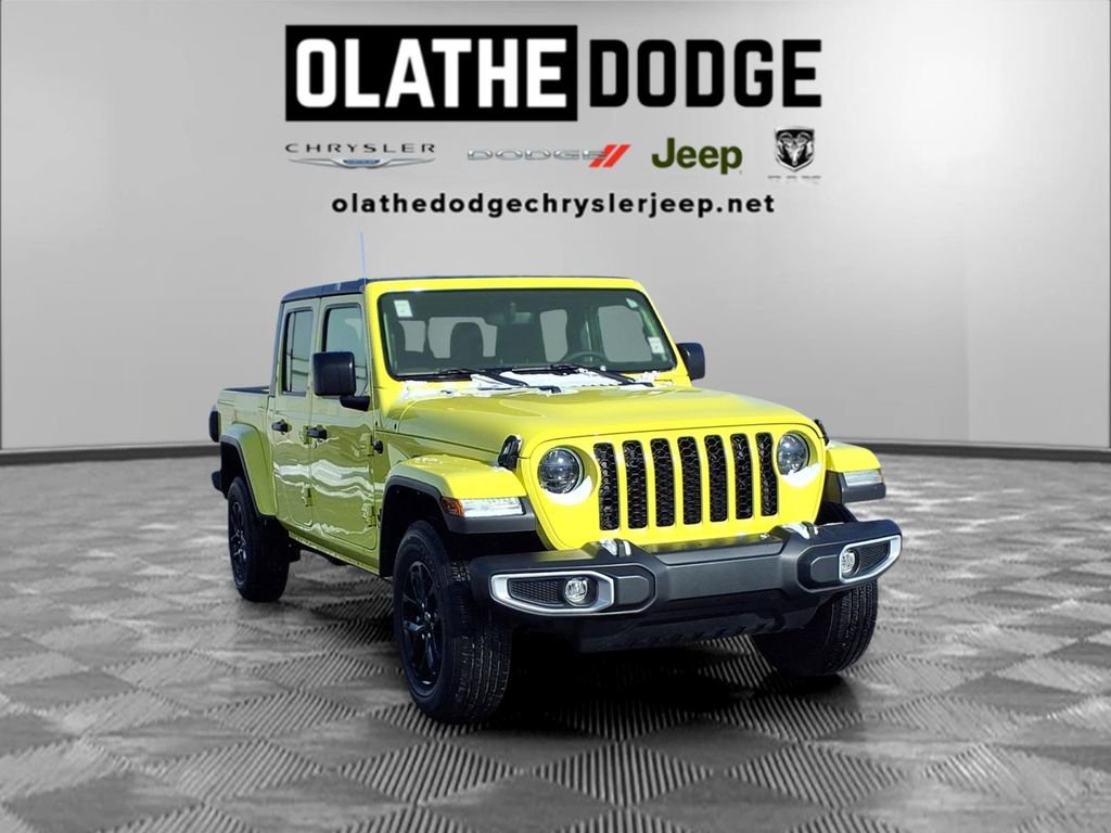 Certified 2023 Jeep Gladiator Sport image 29