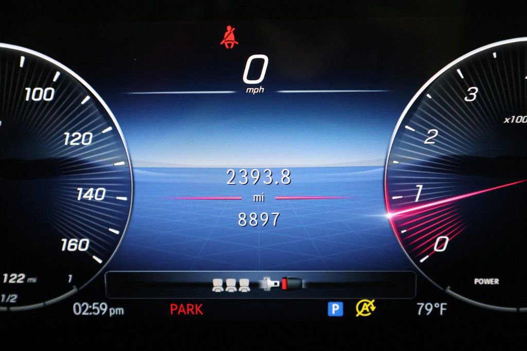 Certified 2025 Mercedes-Benz GLB 250 4MATIC image 17