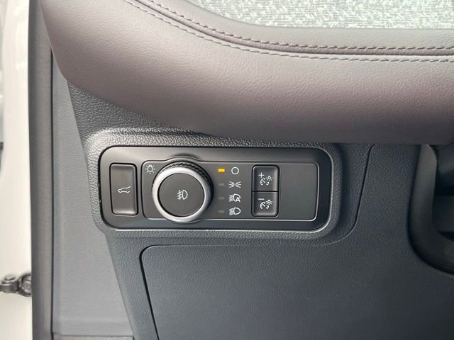 New 2026 Ford Explorer Platinum w/ LUX Leather Package image 23