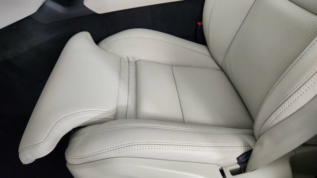 New 2026 Volvo XC90 T8 Ultra w/ Lounge Package AWD/4WD image 13