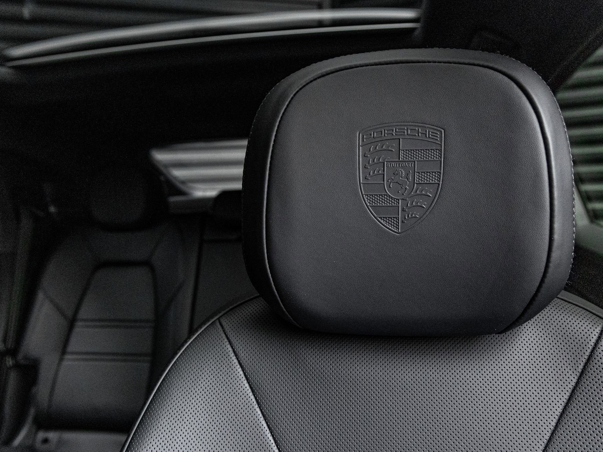 New 2026 Porsche Cayenne E-Hybrid Coupe image 15