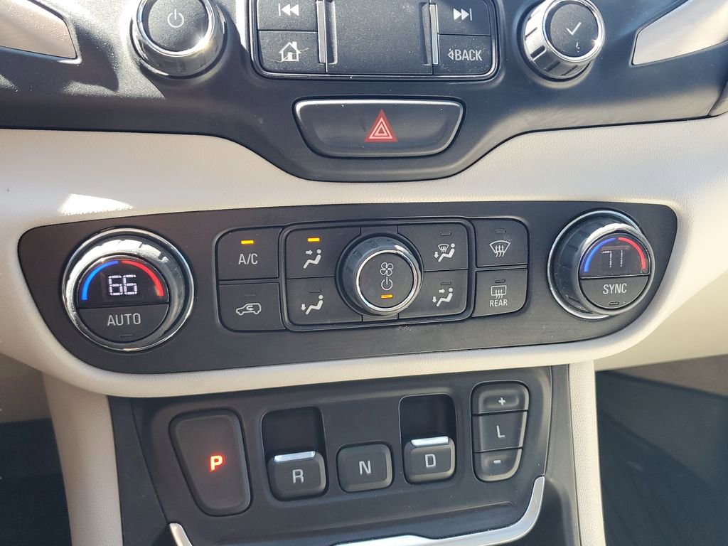 Used 2020 GMC Terrain Denali w/ Denali Premium Package image 23