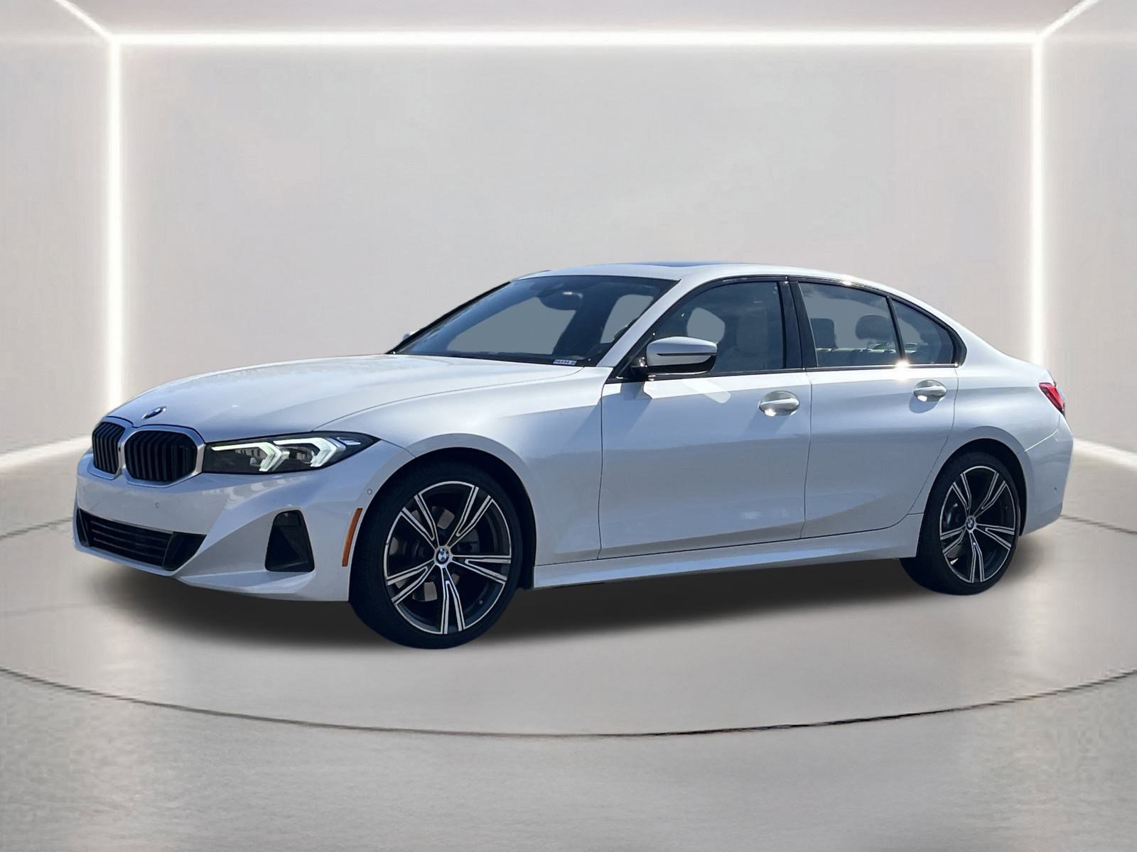Used 2023 BMW 330i Sedan w/ Premium Package image 23