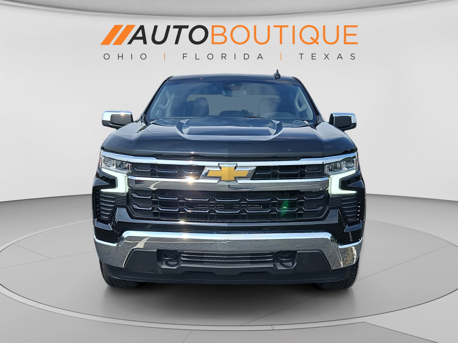Used 2024 Chevrolet Silverado 1500 LT AWD/4WD image 8