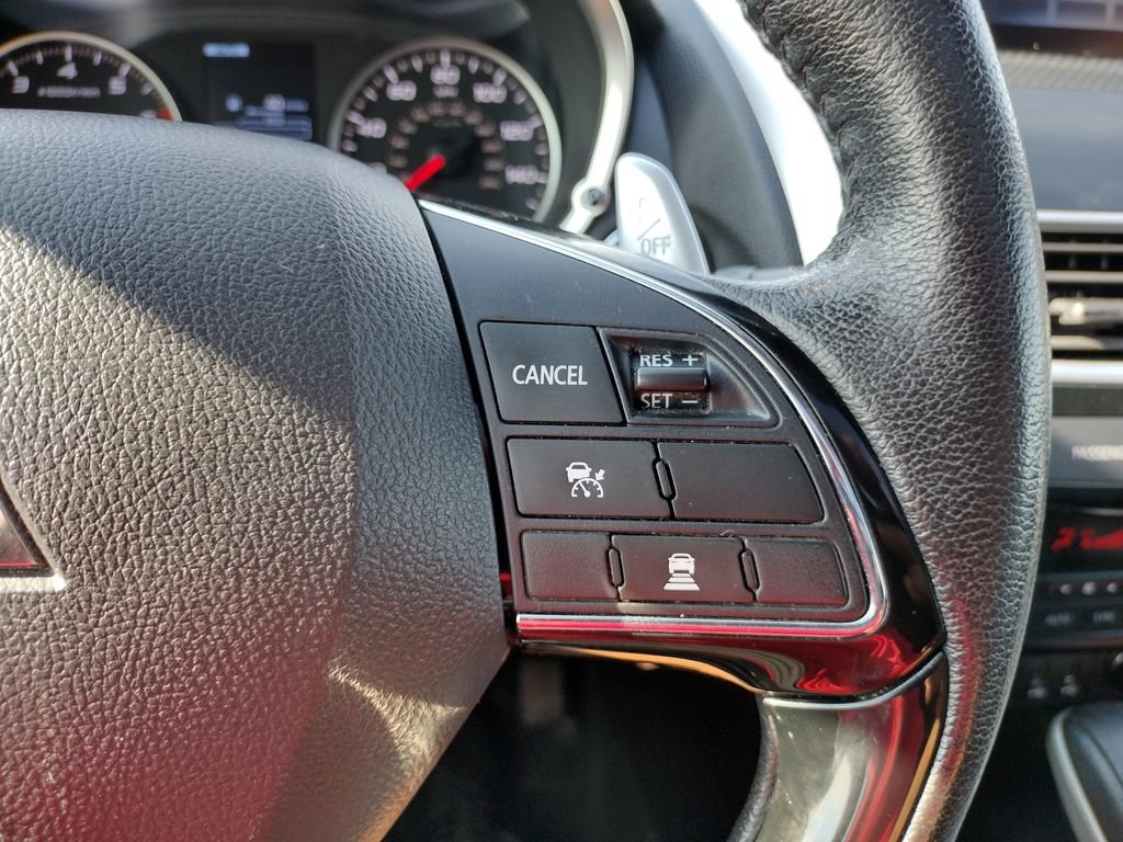 Used 2020 Mitsubishi Eclipse Cross SEL AWD/4WD image 30
