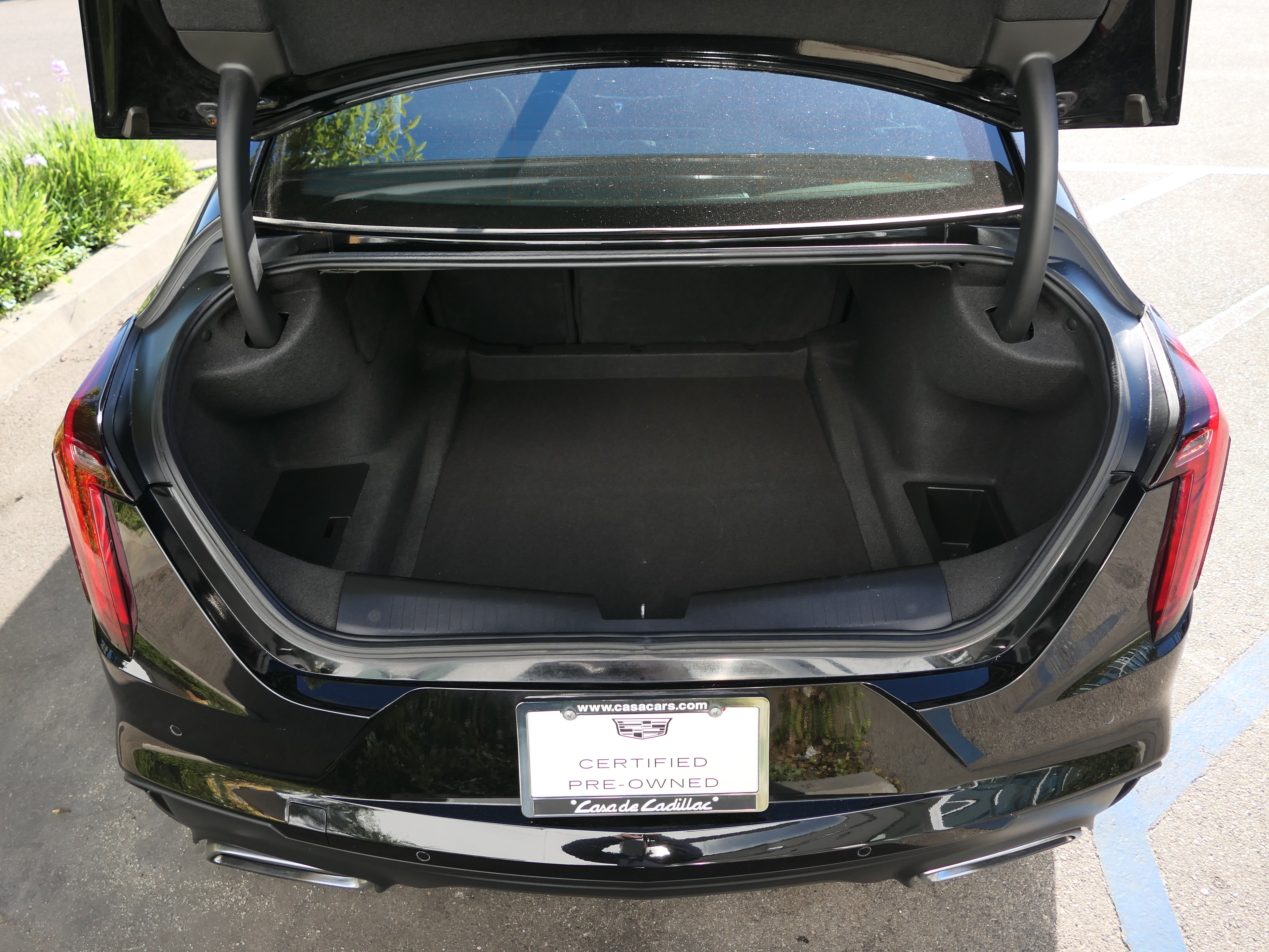 Certified 2024 Cadillac CT4 Luxury w/ Cold Weather Package RWD image 24