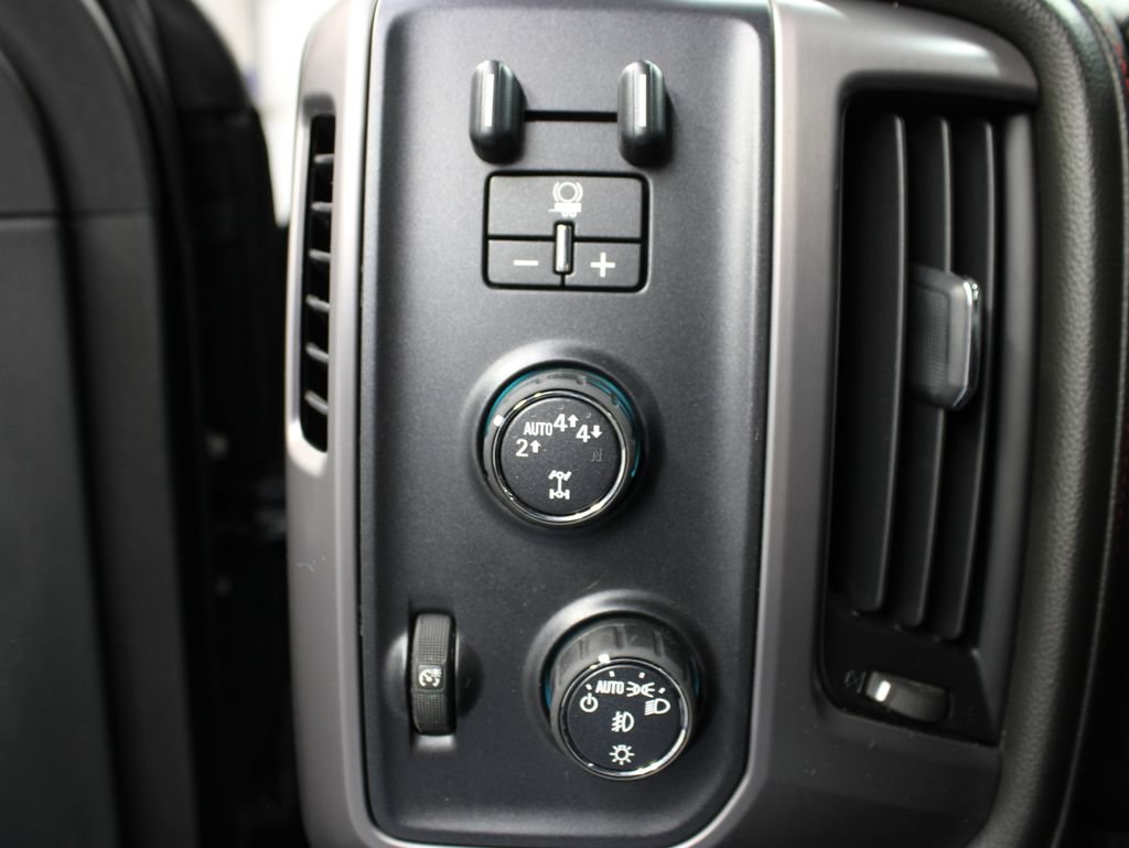 Used 2017 GMC Sierra 1500 SLT AWD/4WD image 51