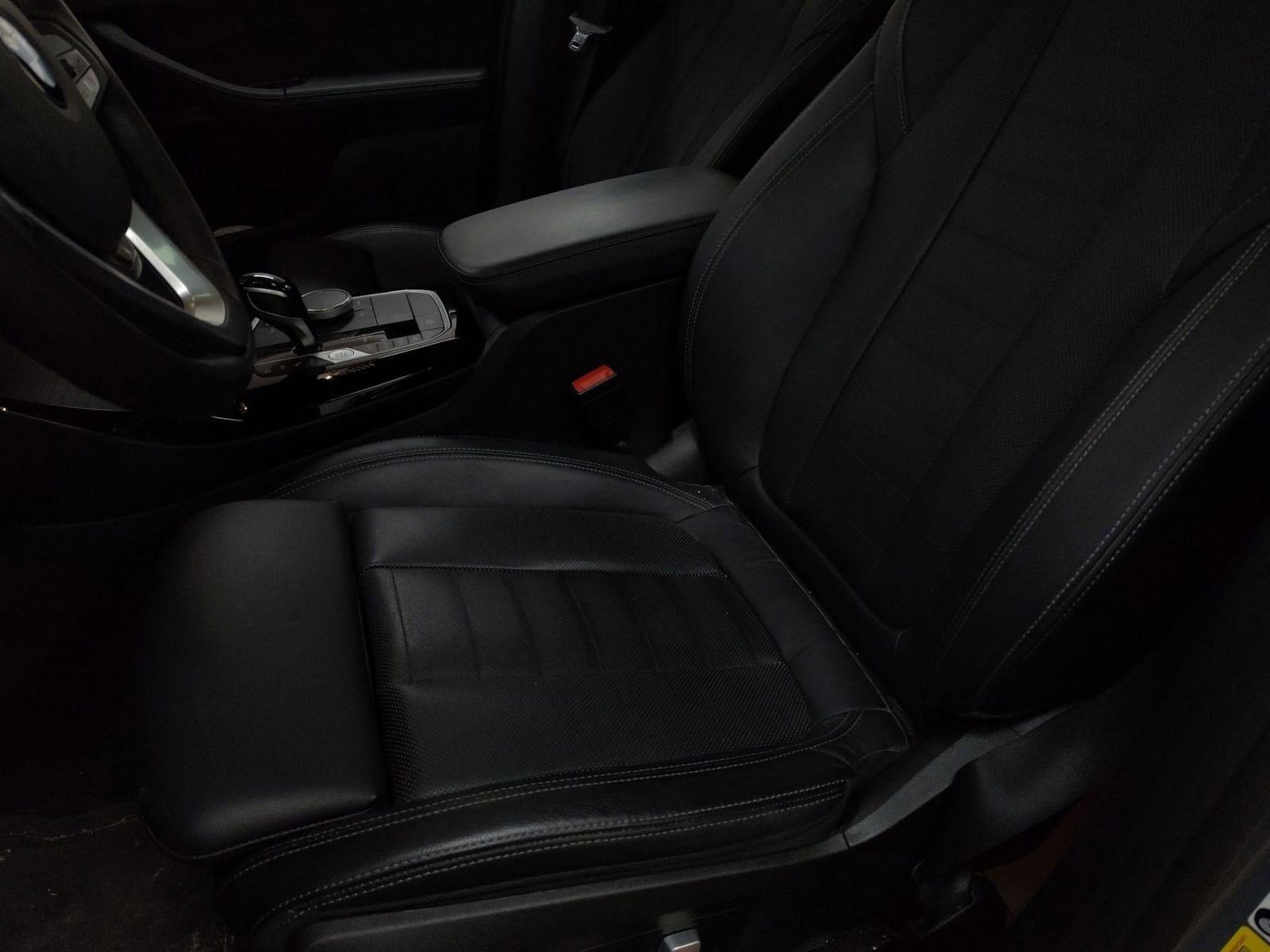 Certified 2023 BMW X3 xDrive30i w/ Premium Package image 14