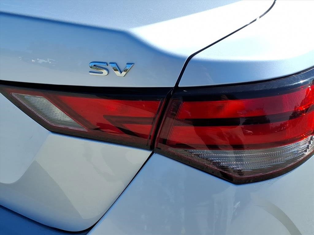 Used 2023 Nissan Sentra SV image 9
