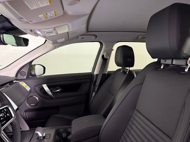 Certified 2025 Land Rover Discovery Sport S image 7